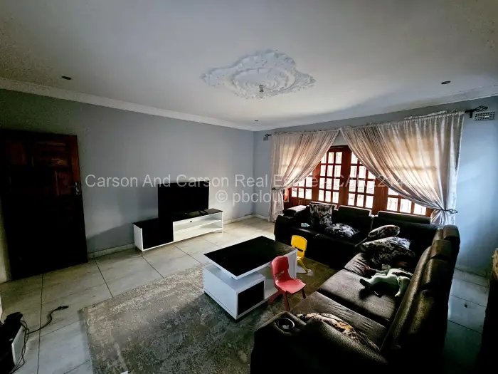 4 Bedroom House to Rent in Chitungwiza, Chitungwiza