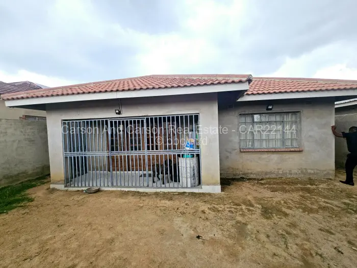 4 Bedroom House to Rent in Chitungwiza, Chitungwiza