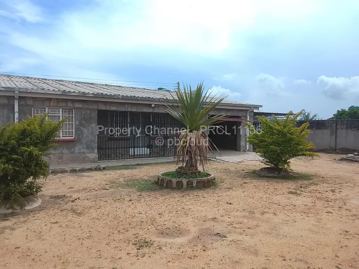 3 Bedroom House for Sale in Southlea Park, Harare