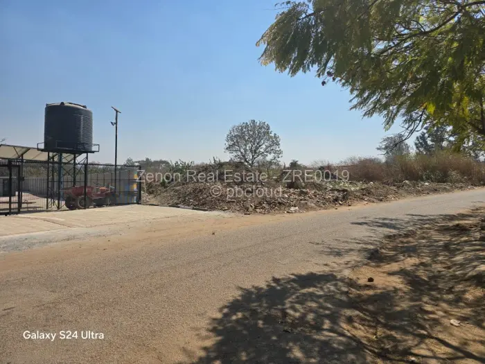 Commercial Stand for Sale in Newlands, Harare