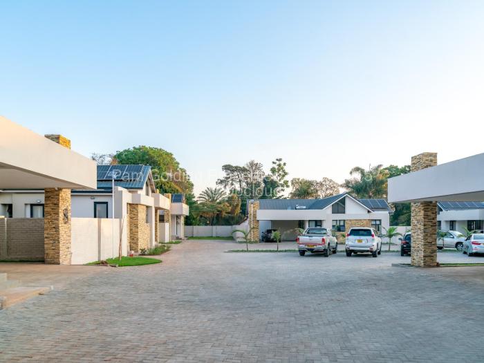 Townhouse/Cluster for Sale in Avondale West, Harare