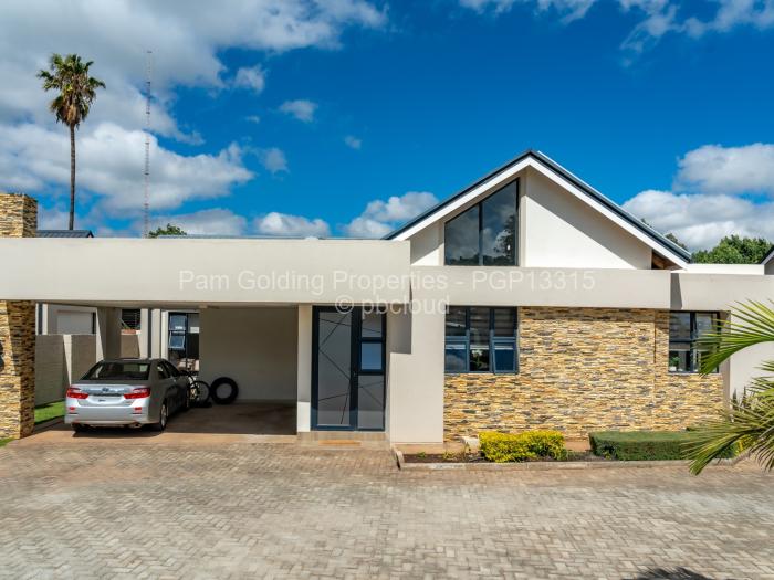 Townhouse/Cluster for Sale in Avondale West, Harare
