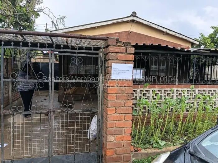 4 Bedroom House to Rent in Glen View, Harare