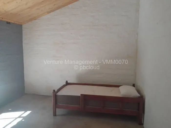 2 Bedroom Cottage/Garden Flat to Rent in Strathaven, Harare