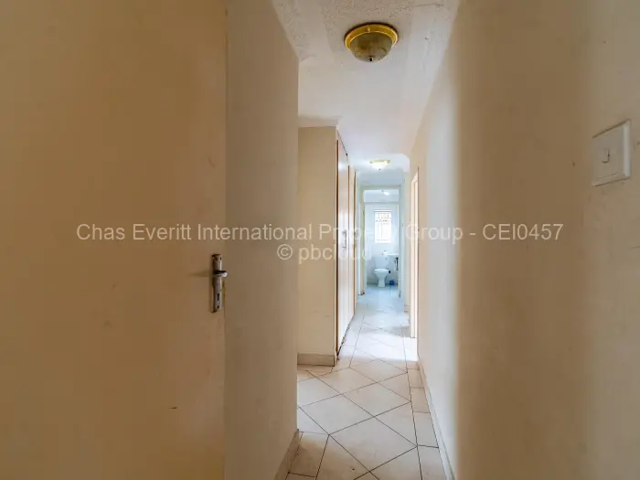 3 Bedroom House for Sale in Mainway Meadows, Harare