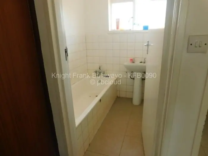 3 Bedroom House to Rent in Romney Park, Bulawayo
