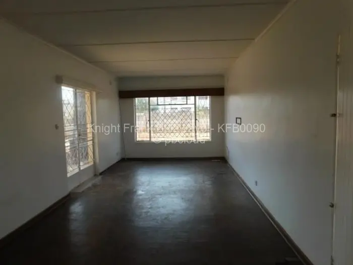 3 Bedroom House to Rent in Romney Park, Bulawayo