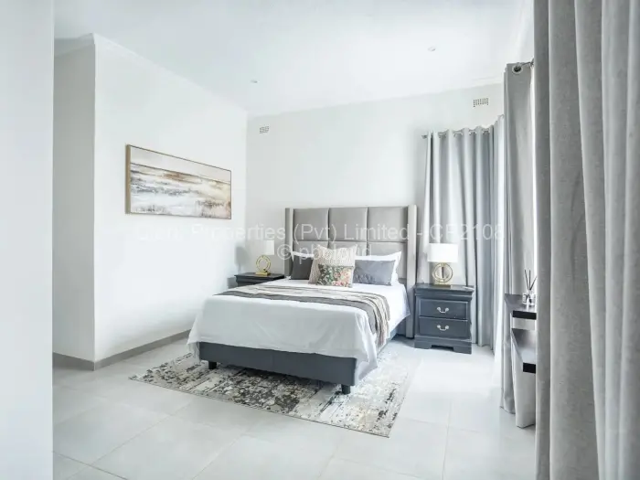 Townhouse/Cluster to Rent in Highlands