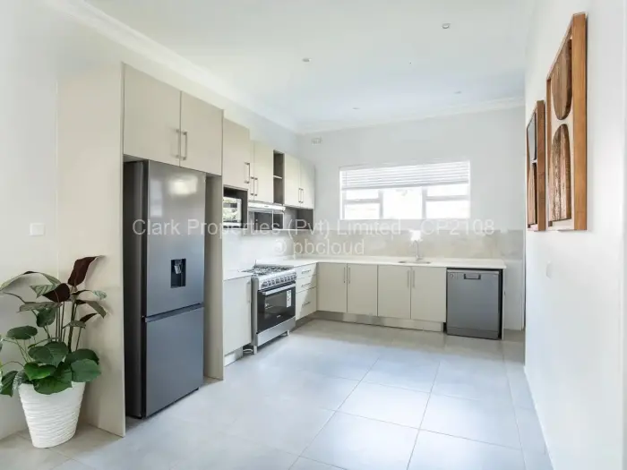 Townhouse/Cluster to Rent in Highlands