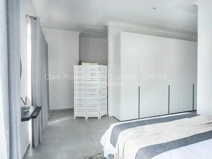 Townhouse/Cluster to Rent in Highlands