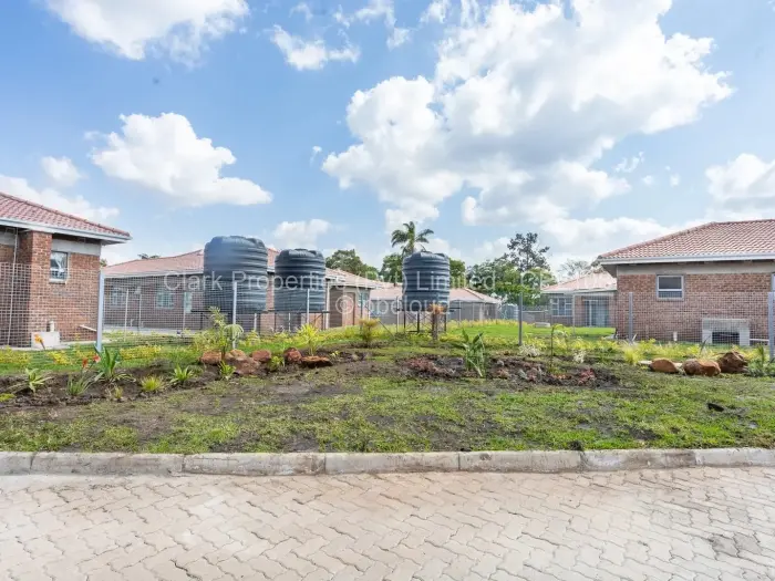 Townhouse/Cluster to Rent in Highlands