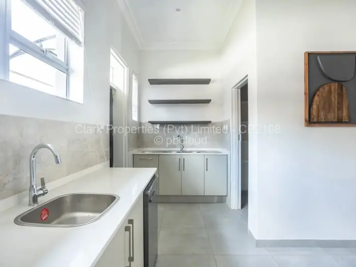 Townhouse/Cluster to Rent in Highlands