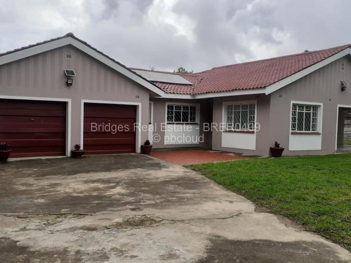 4 Bedroom House for Sale in Zimre Park, Harare