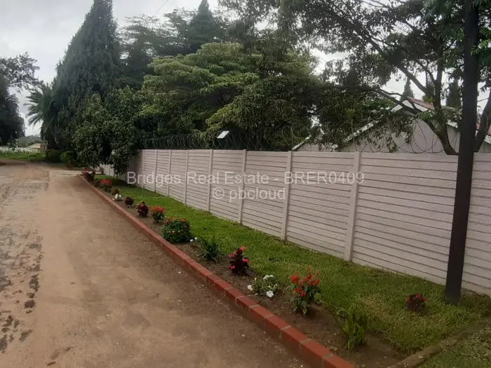 4 Bedroom House for Sale in Zimre Park, Harare