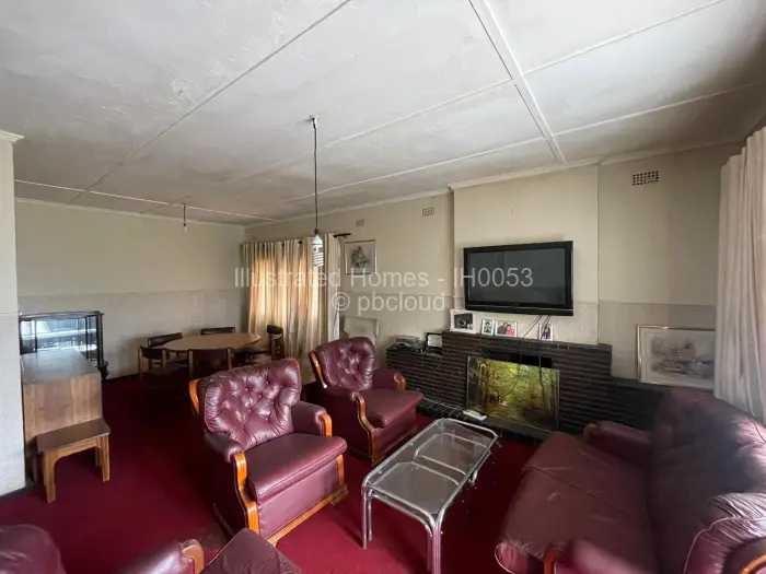 5 Bedroom House for Sale in Highfield, Harare