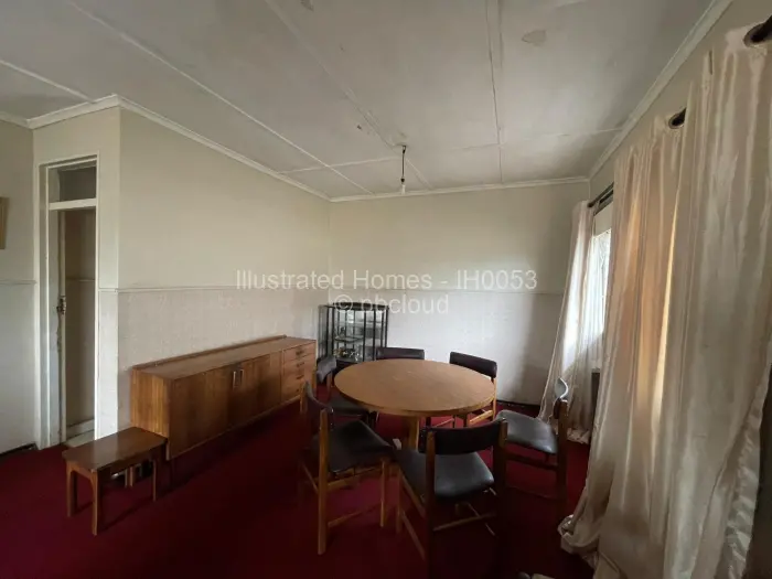 5 Bedroom House for Sale in Highfield, Harare