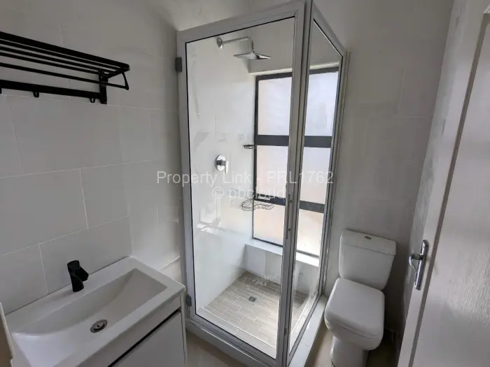 3 Bedroom Cottage/Garden Flat to Rent in Avondale West