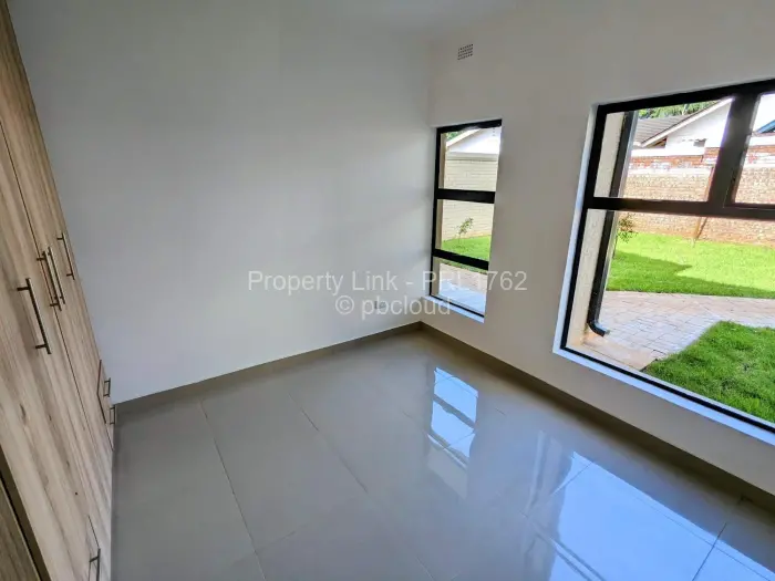 3 Bedroom Cottage/Garden Flat to Rent in Avondale West