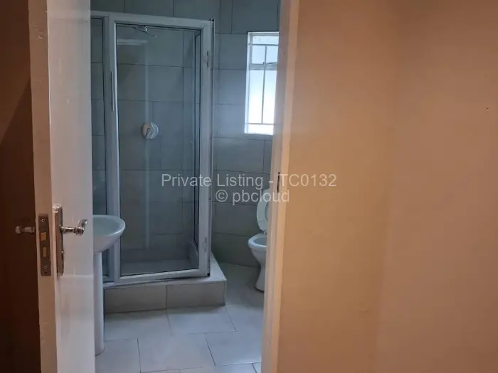 6 Bedroom House to Rent in Avondale West