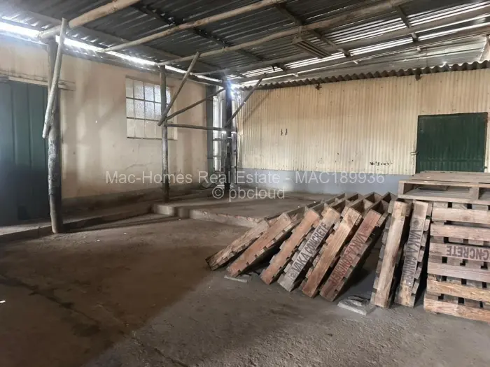 Commercial Stand for Sale in Windsor Park, Ruwa