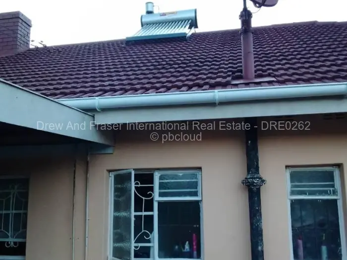 3 Bedroom House for Sale in Waterfalls, Harare