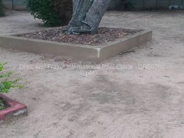 3 Bedroom House for Sale in Waterfalls, Harare