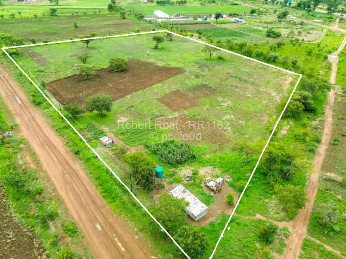 Residential Stand for Sale in Norton, Norton