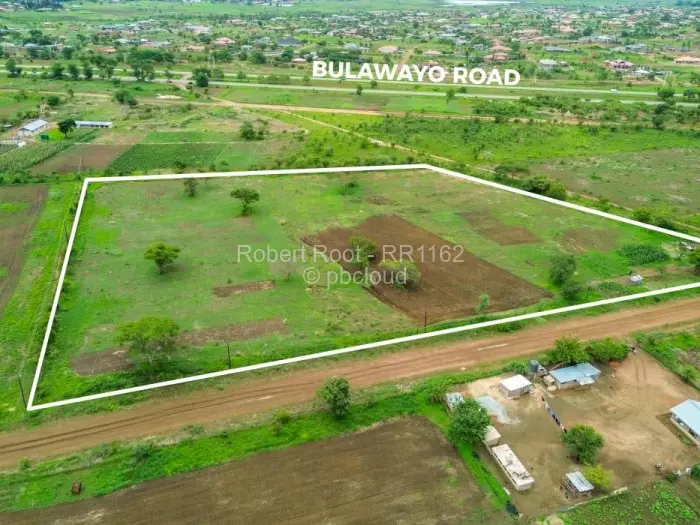 Residential Stand for Sale in Norton, Norton