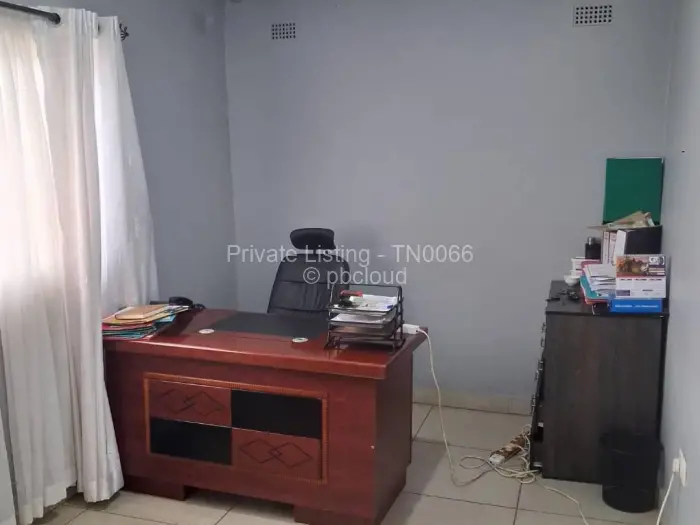 6 Bedroom House to Rent in Belvedere