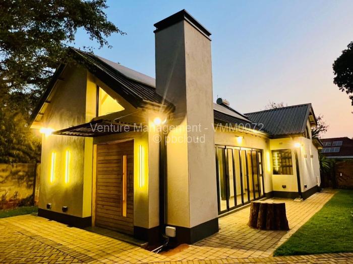 Townhouse/Cluster to Rent in Highlands, Harare