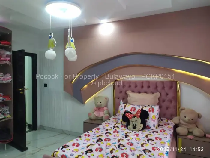 4 Bedroom House for Sale in Ilanda, Bulawayo