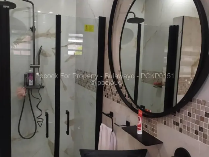 4 Bedroom House for Sale in Ilanda, Bulawayo