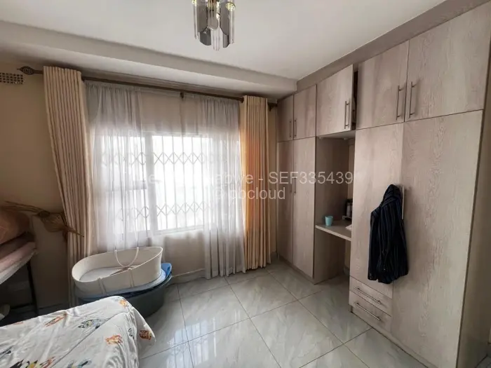 4 Bedroom House to Rent in Marimba Park