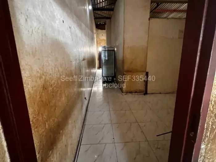 Retail/Shop to Rent in Chitungwiza, Chitungwiza