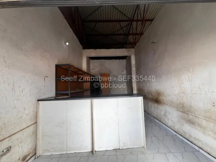 Retail/Shop to Rent in Chitungwiza, Chitungwiza