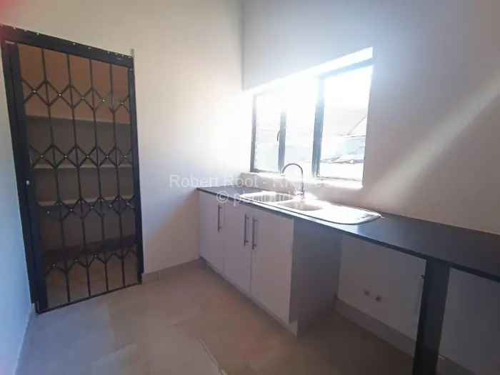 3 Bedroom House to Rent in Chisipite, Harare