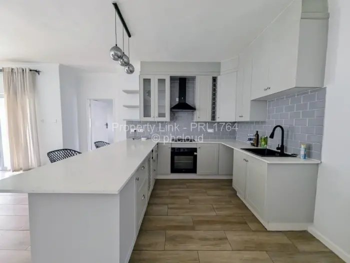 Townhouse/Cluster for Sale in Greendale North, Harare