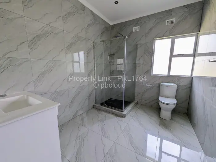 Townhouse/Cluster for Sale in Greendale North, Harare