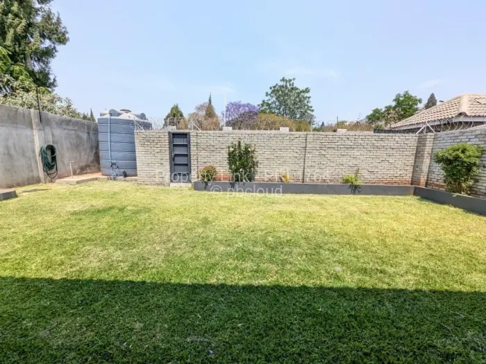 Townhouse/Cluster for Sale in Greendale North, Harare