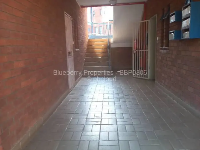 2 Bedroom Cottage/Garden Flat to Rent in Marlborough, Harare