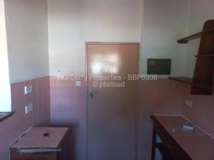 2 Bedroom Cottage/Garden Flat to Rent in Marlborough, Harare