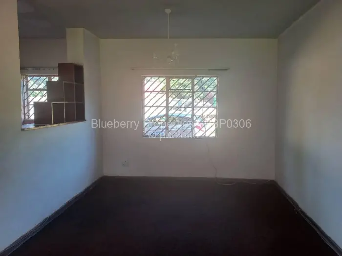 2 Bedroom Cottage/Garden Flat to Rent in Marlborough, Harare