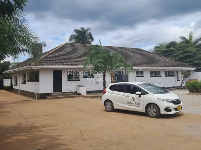 Office to Rent in Eastlea, Harare