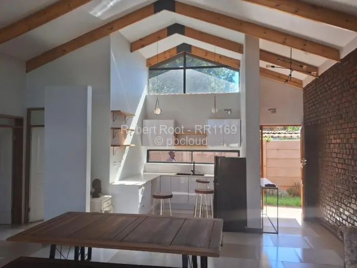 Townhouse/Cluster for Sale in Greendale North, Harare