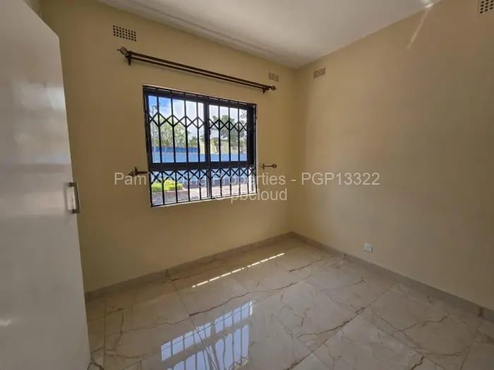 Flat/Apartment to Rent in Waterfalls