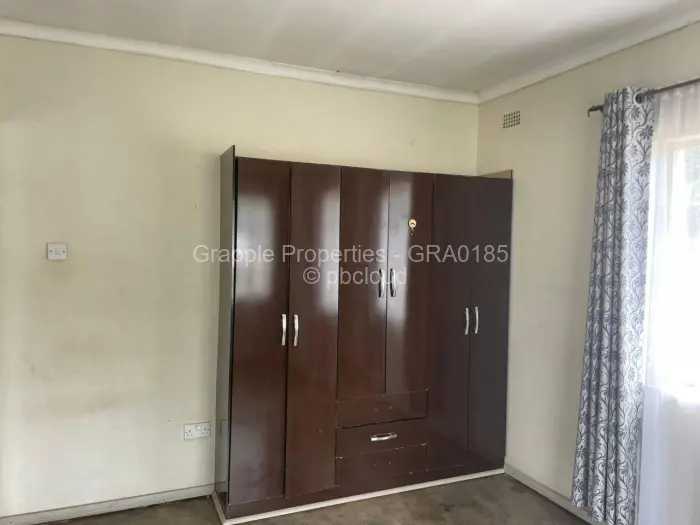 2 Bedroom Cottage/Garden Flat to Rent in Hillside, Harare