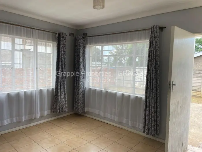 2 Bedroom Cottage/Garden Flat to Rent in Hillside, Harare