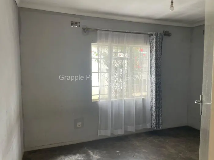 2 Bedroom Cottage/Garden Flat to Rent in Hillside, Harare