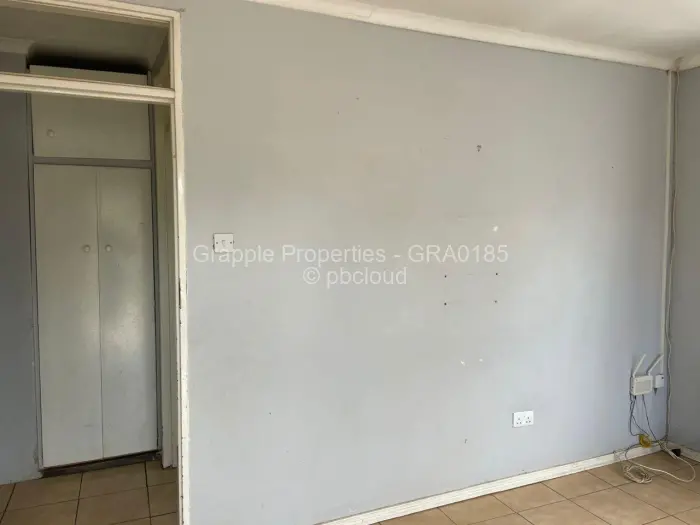 2 Bedroom Cottage/Garden Flat to Rent in Hillside, Harare