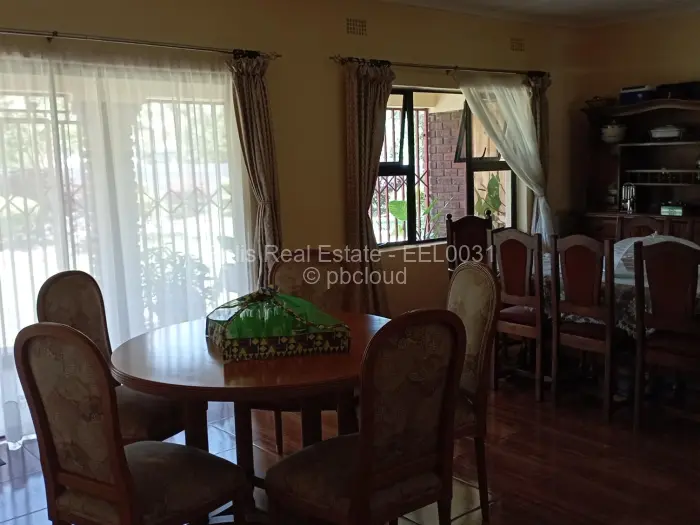 4 Bedroom House for Sale in Daylesford, Gweru